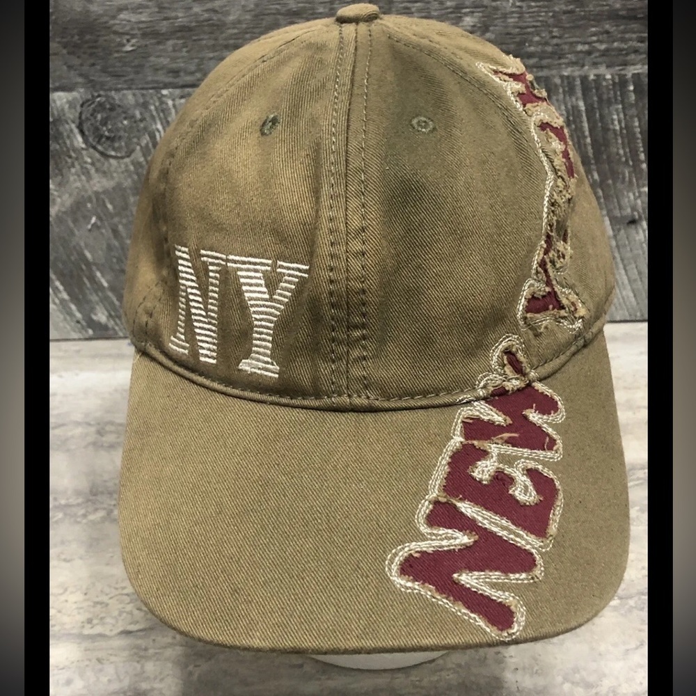 Robin&Ruth Baseball Cap Hat Distressed New York